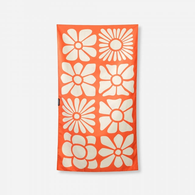 Nomadix Ultralight Towel Big Flowers Expedition Orange