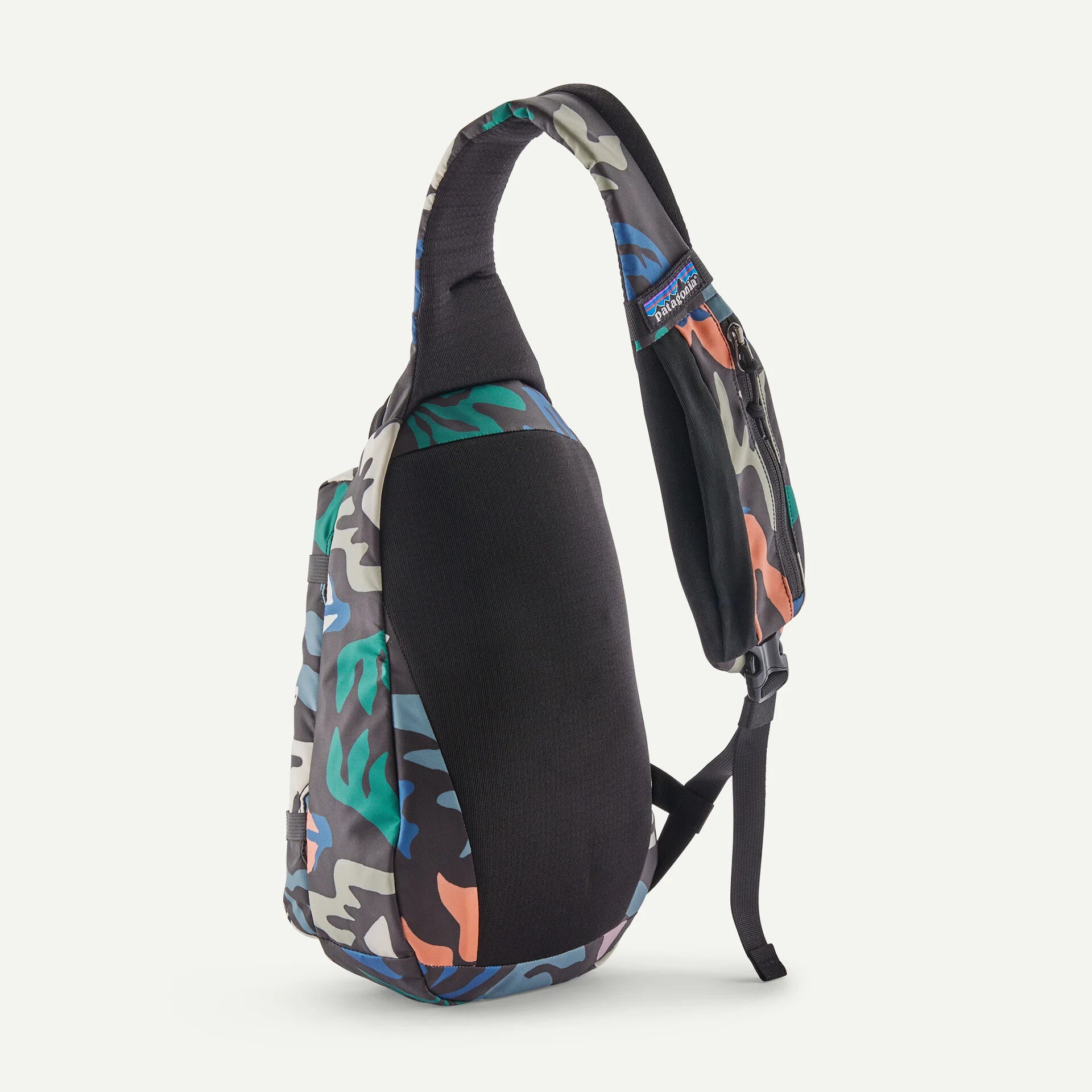 patagonia black hole 8l Atom Sling 8L