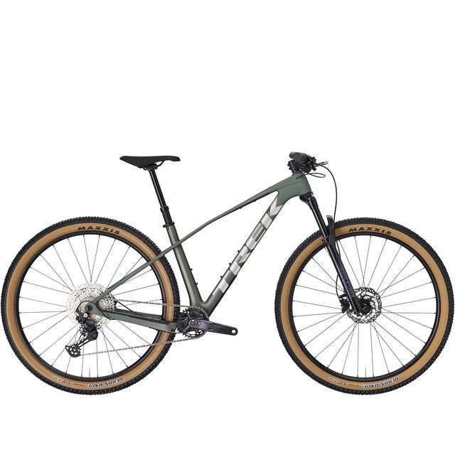 trek 3 wheel bicycle FX SO L Galactic Grey ready accessories and a dynamo hub that powers the front and rear lights. Trek FX 3 Gen 4